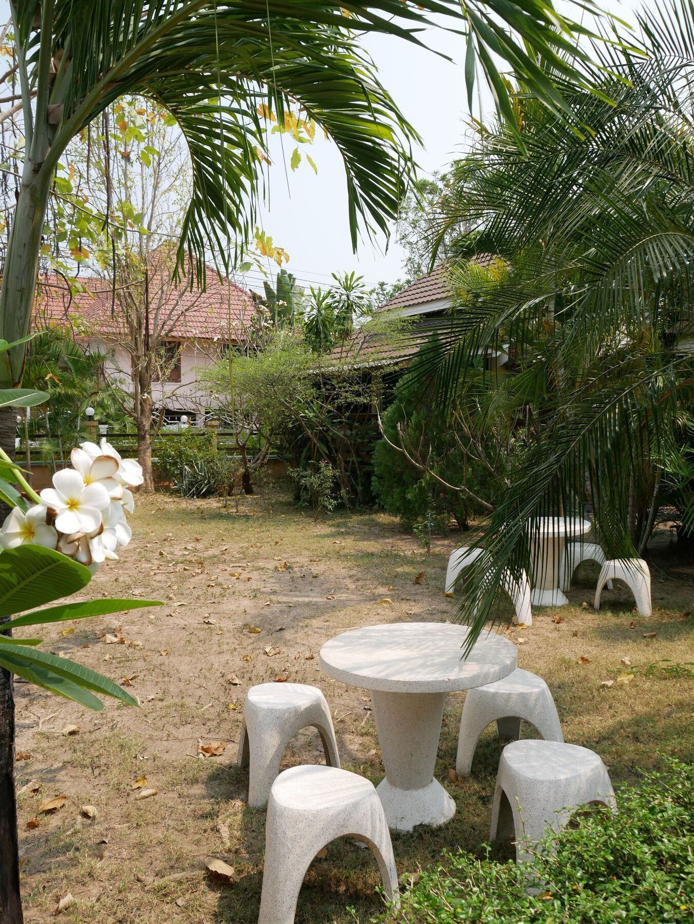 Baan B&B Sukhothai Eksteriør billede